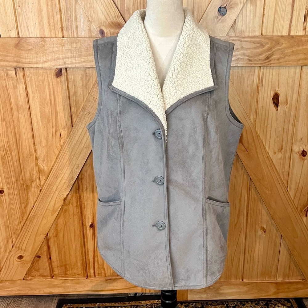 Denim & Co Gray and Cream Vest
